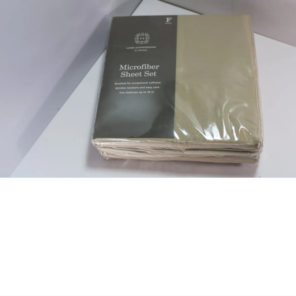 JCPenny Micofiber  (Sateen Finish) sheet set - twin (taupe) - open pck